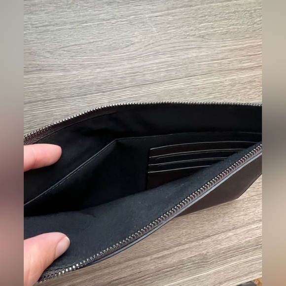 Dior Brown Leather Pouch 2022 - Picture 9 of 11